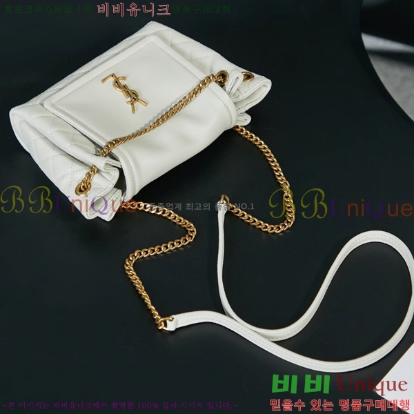 #���ζ� �븮Ÿ �̴Ϲ� ����� 672738-1001