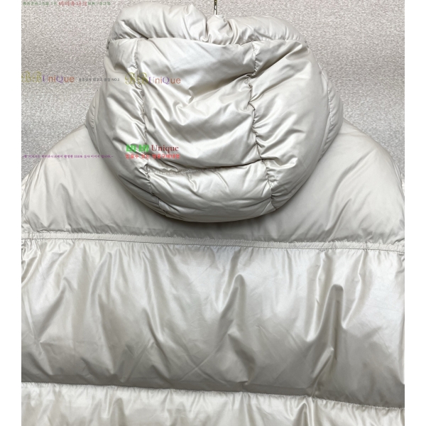 ���� ����* �ٿ� �е� 56BU25102923-4