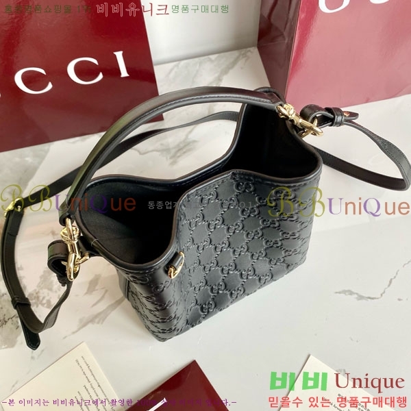 #���� �̴� ��Ŷ�� 815118-1002