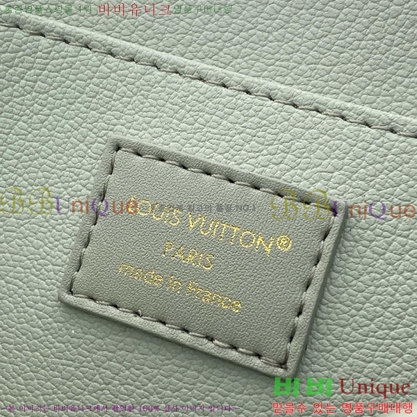 #���̺��� �ڽ���ƽ �Ŀ�ġ PM M15198-104