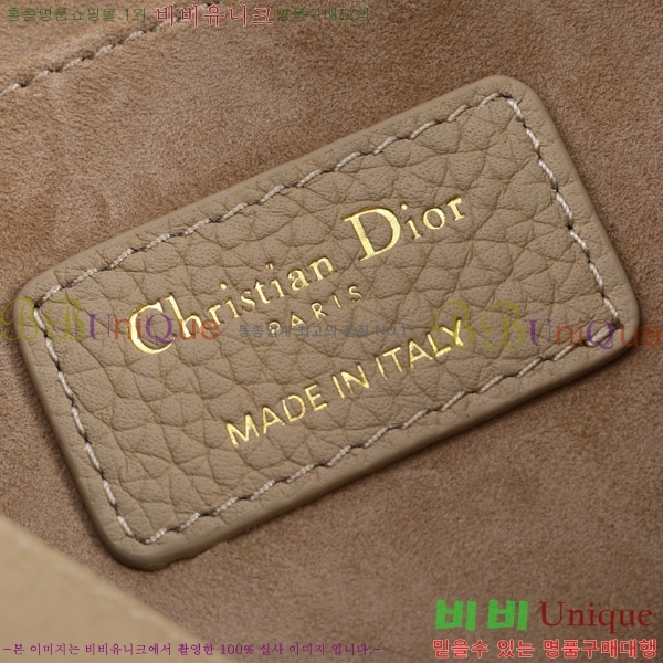 #��� �ٺ�� BOBBY �̵�� M9337-202