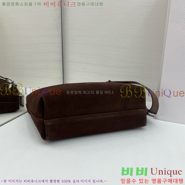 #��� ���ʼ� �ش��� JONATHAN ANDERSON ȣ���� M856324-4