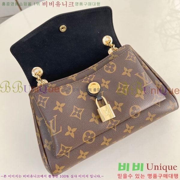 #���̺��� �������� BB ũ�ν��� M26398-101