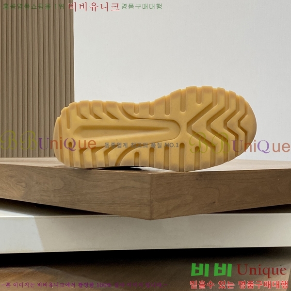 ���� ��**�� ����Ŀ�� MO286907-3