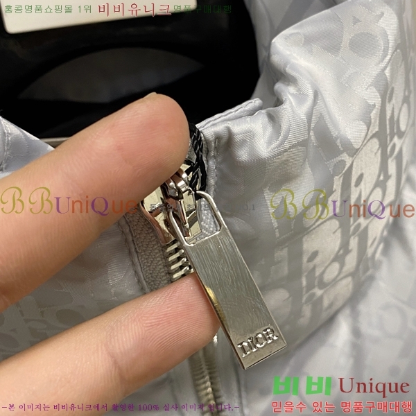 ���� ��� �ٿ� �е� CD6241685-3