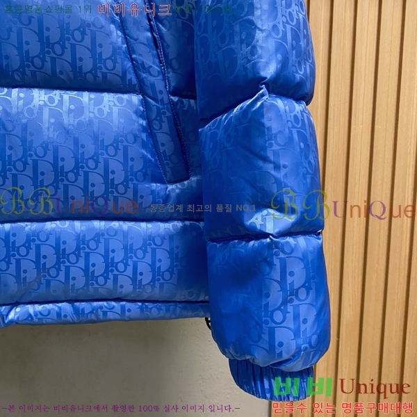 ���� ��� �ٿ� �е� CD6241685-4