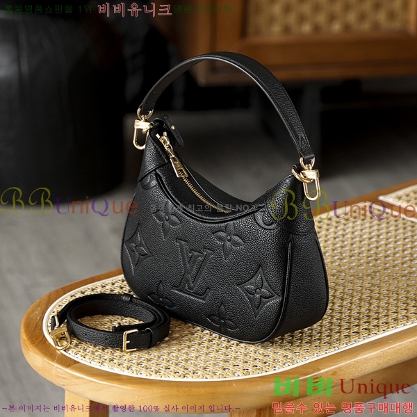 #���̺��� �ٰ��� ȣ���� M46002-2001