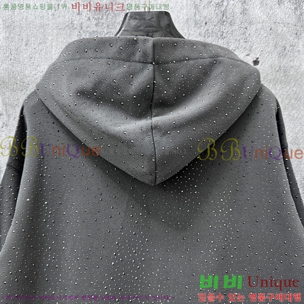 ���� �߷��þư� �ĵ�Ƽ BA543619-1