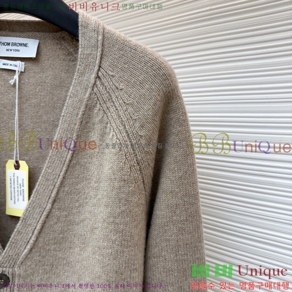 ���*�� ��Ʋ���� �� 4-�� ������ �� ���̳� ī��� 33TB44493-1