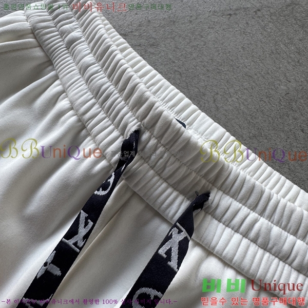 ���� ���̺��� ���� LV4358829-2