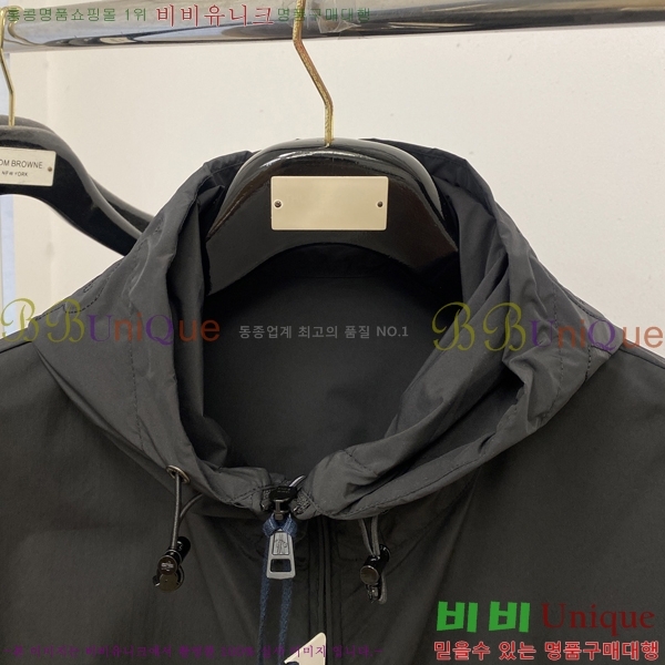 ���� ��**�� ���� MO780949-2