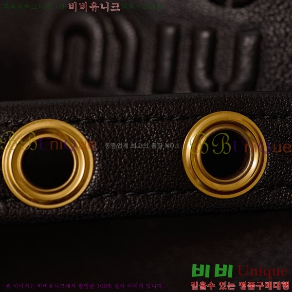 #�̿�̿� �ƹ�Ƣ�� ���� ���� ž�ڵ� �� 5BB169-2001