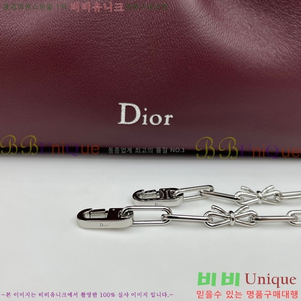 #��� ����� ���� M0715-121