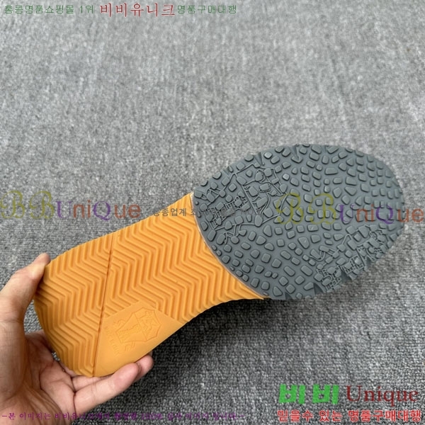 ���� ���ڷ� ��ġ�ڸ� ����Ŀ�� BC500327-5