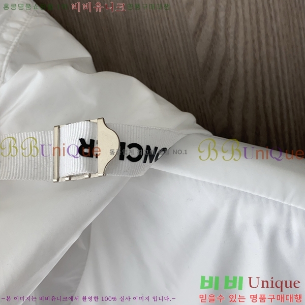 ���� ��**�� ���� MO780972-1