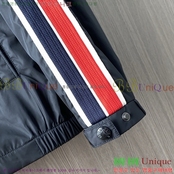���� ��**�� ���� MO780973-2
