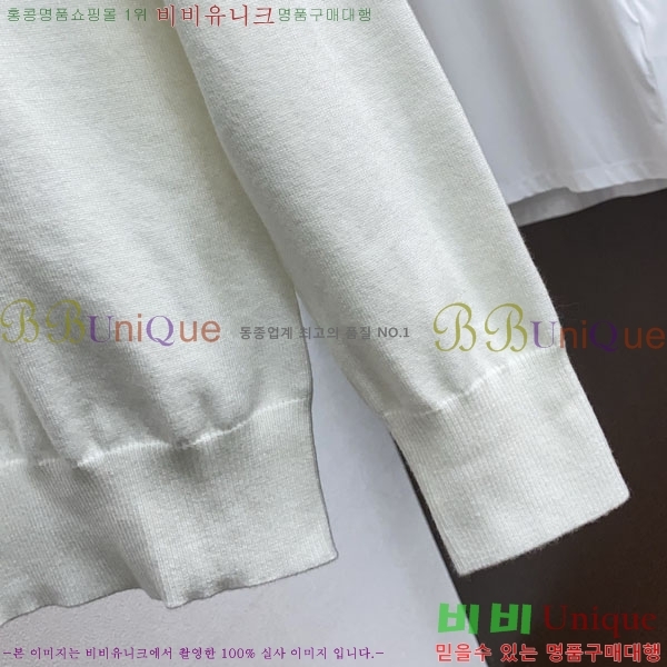���� ��**�� ������ MO524880-1