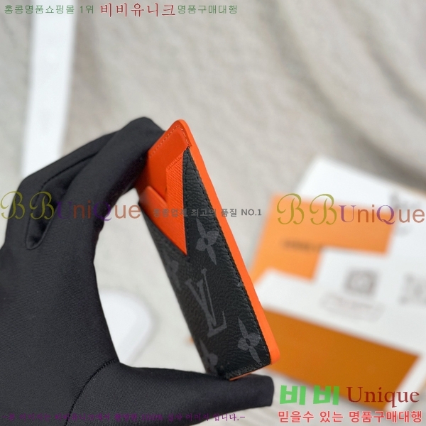 #���̺��� ���׷� ����Ʈ ī��Ʈ ī��Ȧ�� M26028-1001