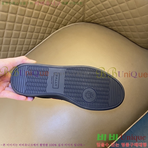 ���� �߸� ����Ŀ�� B883308-4