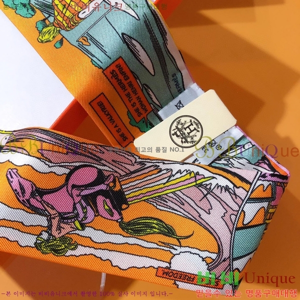 ����*�� Ʈ���� HE215556-1