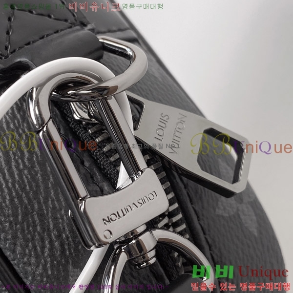 #���̺��� ī���� Ŭ��ġ M42838-102