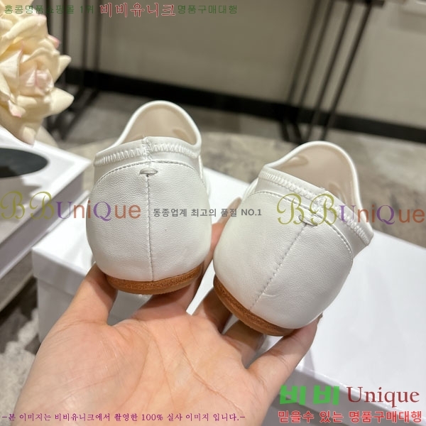 �������������� �÷����� M52206-3