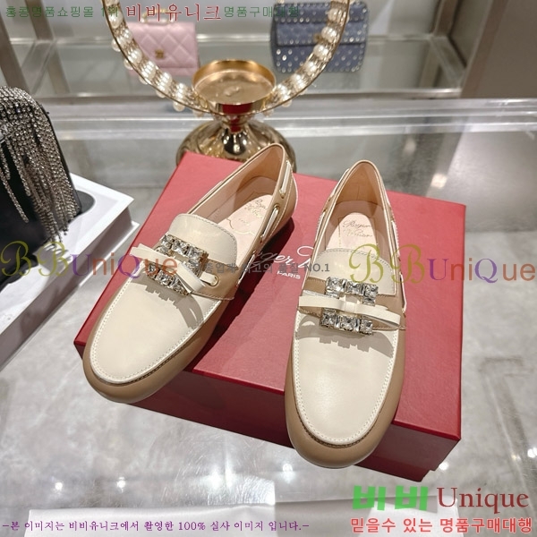 ������� ���� 32RV725801-1