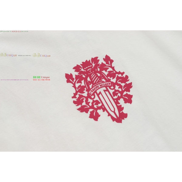 ���� ũ������ ���� Ƽ���� CH817356-4