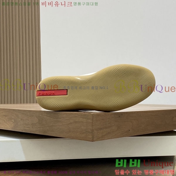 ���� ����� ����Ŀ�� P1822240-8