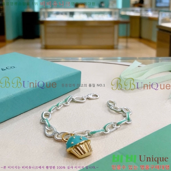 �������� Ƽ�Ĵ� ���� TF245789-3