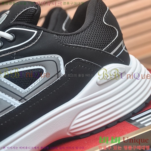 ���� ��� ����Ŀ�� DR889804-8