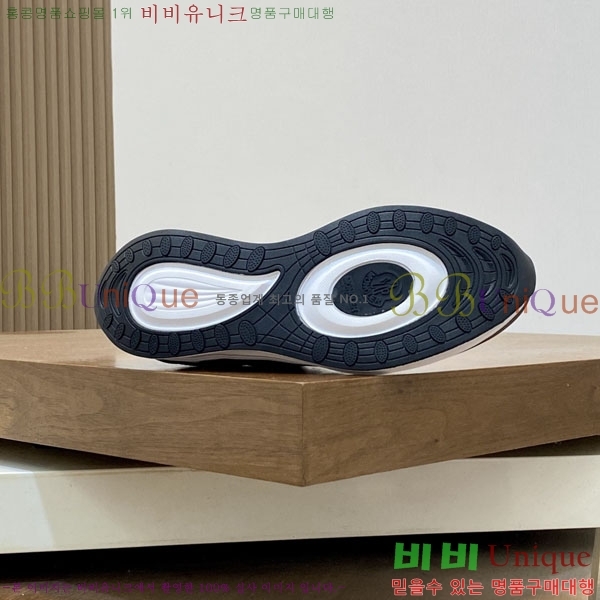 ���� ��**�� ����Ŀ�� MO592260-1