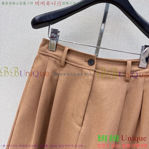 ���� ���ڷ� ��ġ�ڸ� ��ĿƮ BC345062-2