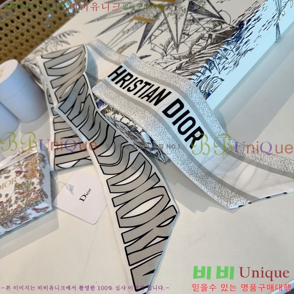 ��* Ʈ���� D841884-5