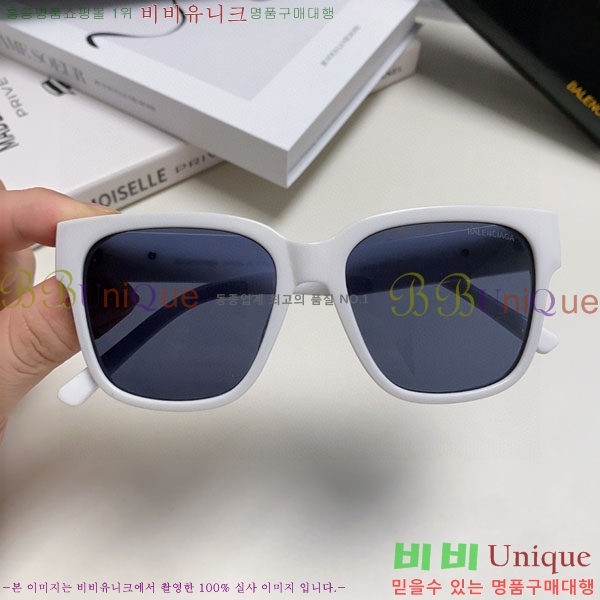 �߷�**�� ���۶� B96826-2