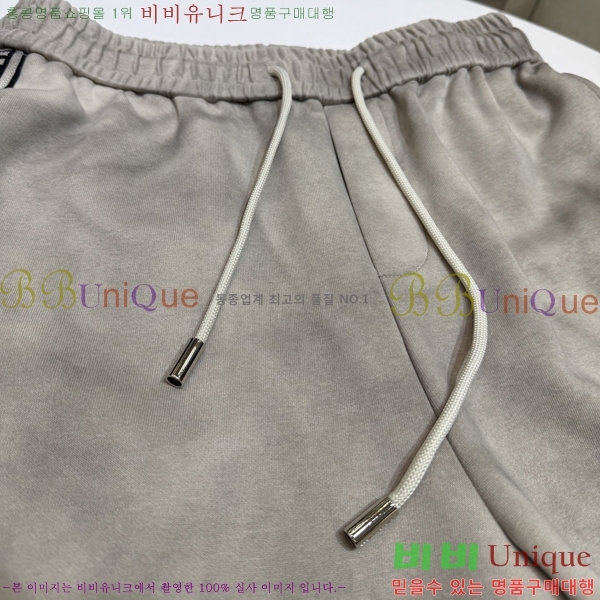 ���� �̿�̿� �ݹ��� M64826-3