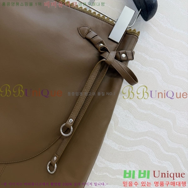 ���� �����޽� ��ĿƮ HE1345064-8