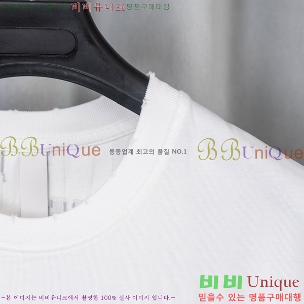 ���� ũ������ ���� Ƽ���� CH628740-10