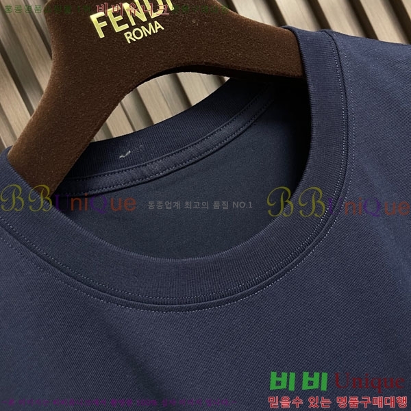 ���� ��**�� ���� Ƽ���� MO587624-1