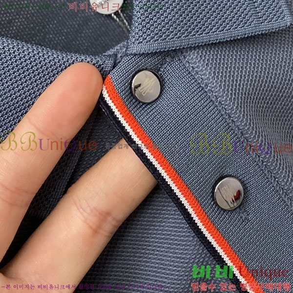 ���� ��**�� ī�� ���� Ƽ���� MO1383560-2