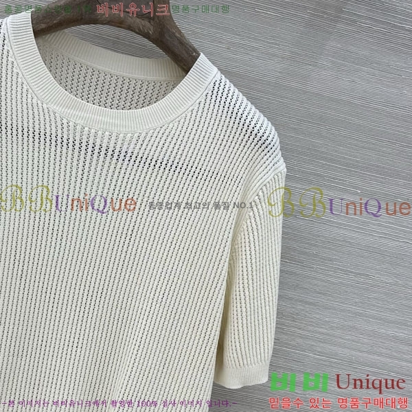 ���� �η�**�� ���� Ƽ���� LP5670454-13