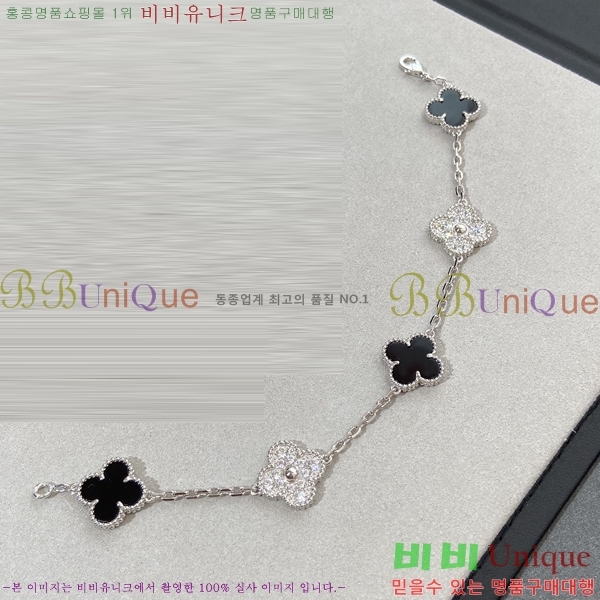 ��Ŭ�������� ���Ժ�� 5�� ��Ƽ�� ���� 22VA266164-5