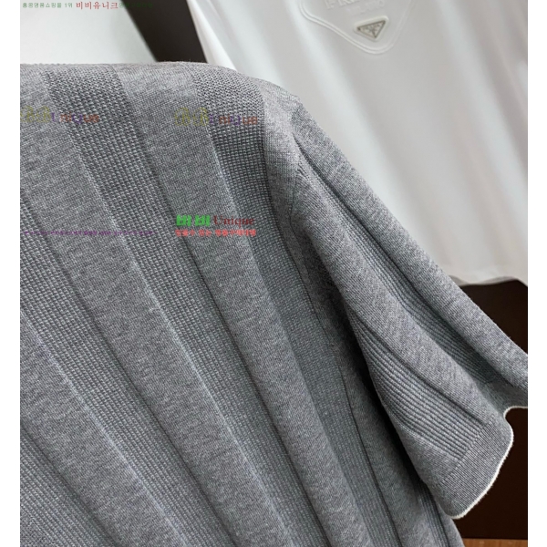 ���� ���ڷ� ��ġ�ڸ� ī�� ���� Ƽ���� BC152897-1