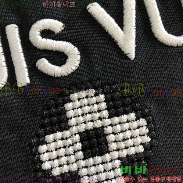 ���� ���̺��� ���� Ƽ���� LV615270-2