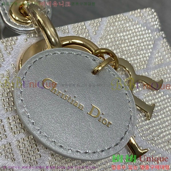 #��* ���̵� �� ���� �� ���� M0613-7505