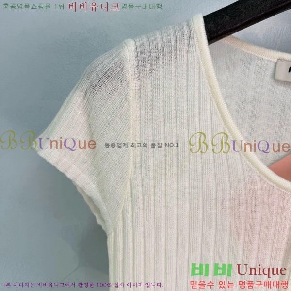 ���� �̿�̿� ���� Ƽ���� MIU4250888-4