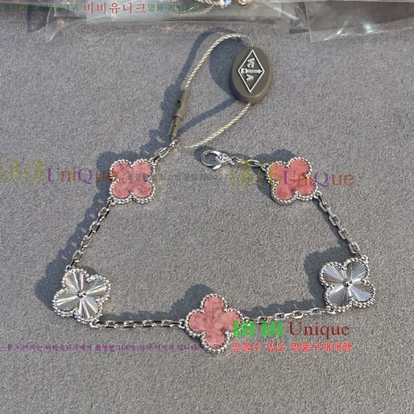 ��Ŭ�������� ���Ժ�� 5�� ��Ƽ�� ���� VA266212-4