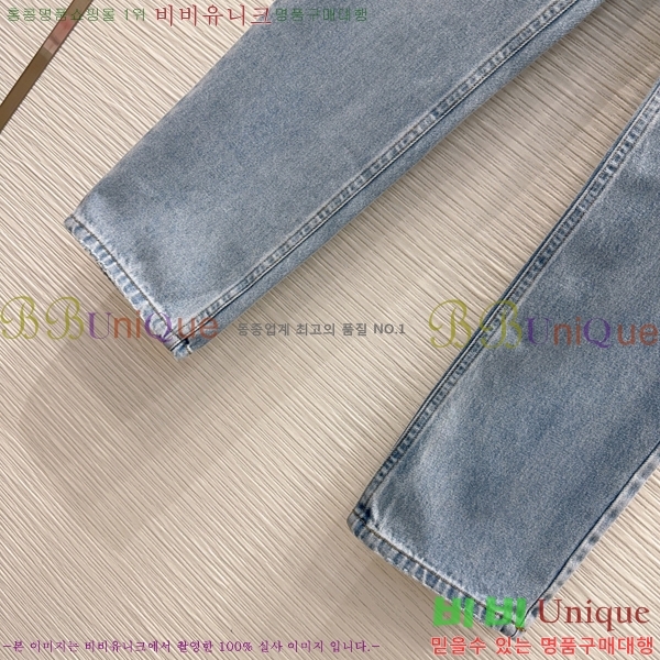 ���� ��* ���� ���� CH343098-9