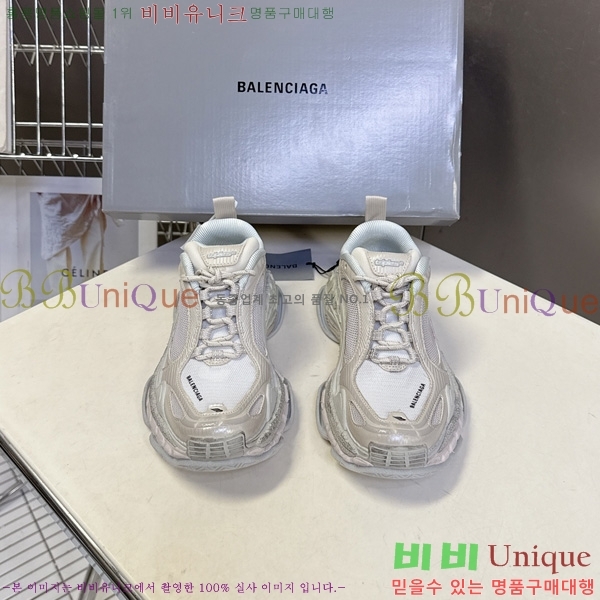  �߷��þư� ����Ŀ�� �������� B6303225-4