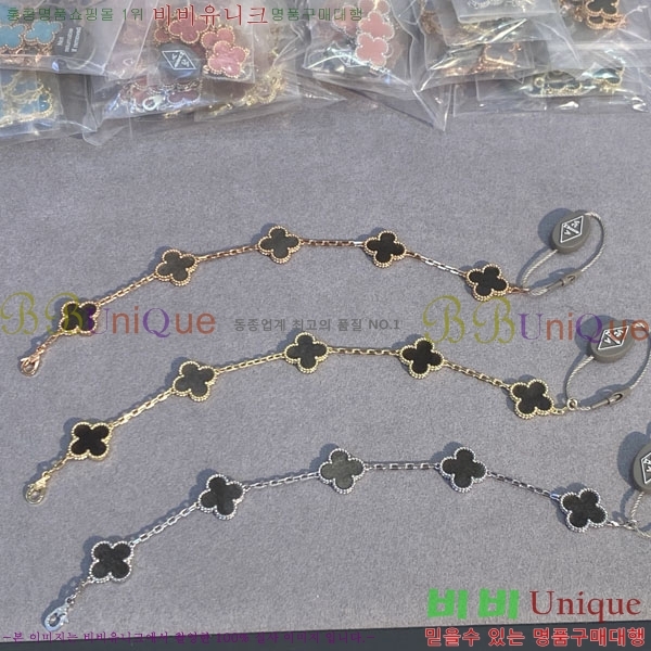 ��Ŭ�������� ���Ժ�� 5�� ��Ƽ�� ���� VA26628-11